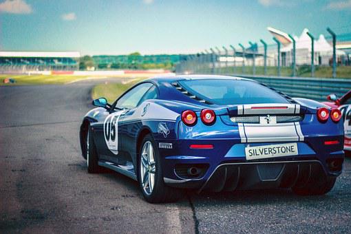 Certificato di Proprietà Cdp Auto: tutto quello che devi sapere 1 sports blue car | Certificato di Proprietà Cdp Auto: tutto quello che devi sapere | EuroCoc